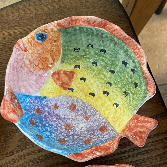 Four Hand Painted Italian Fish Bowls - Picture 3 of 7